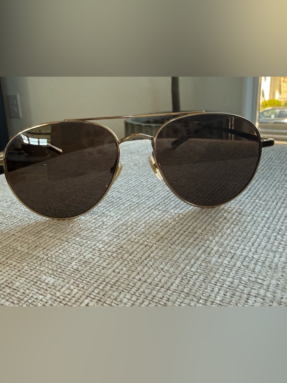 GUCCI Gold Frame Aviator Sunglasses with Brown Lenses ❤️